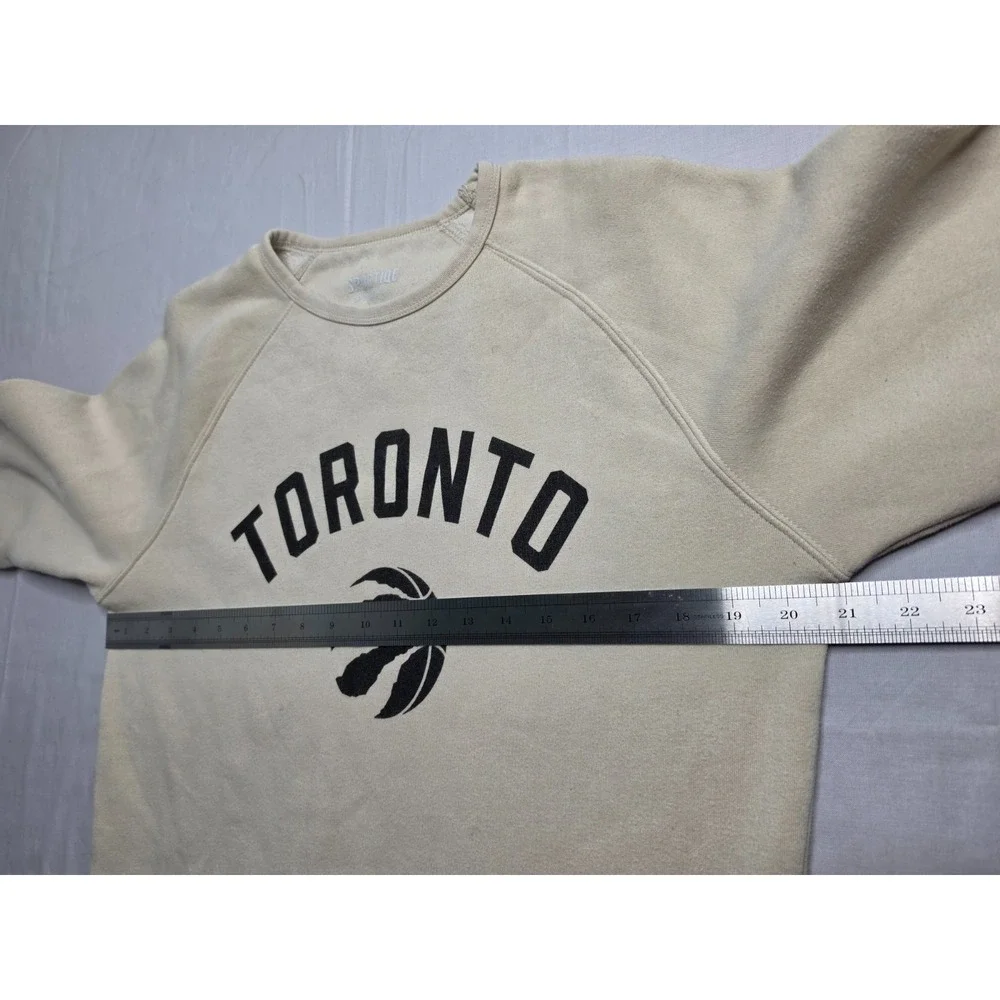 Sportiqe Apparel Co. Toronto Raptors Basketball Sweatshirt Men's Medium Beige